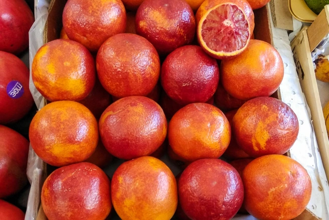 апельсин красный