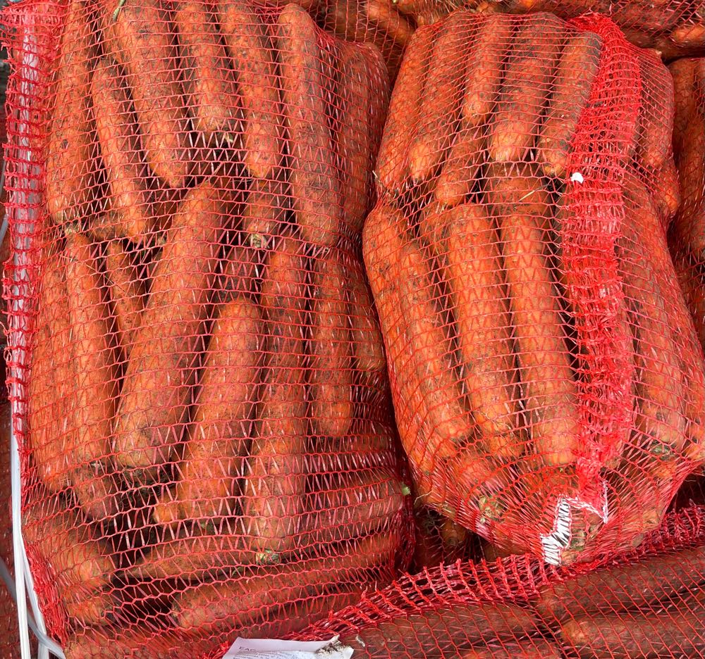 морковь грязная